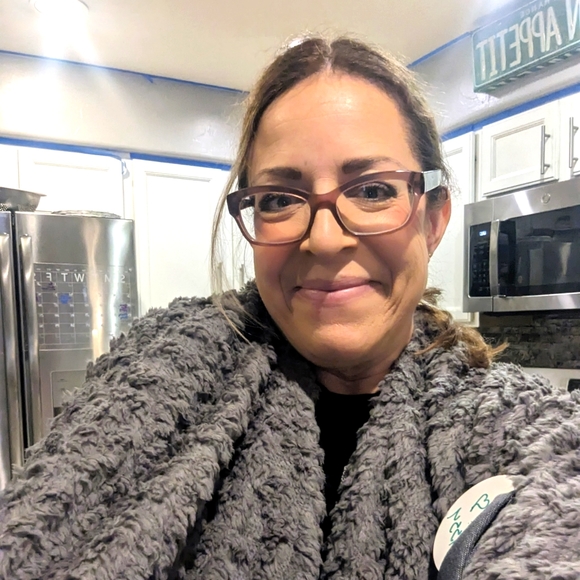 Meet the Posher Other - Meet your Posher, Jennifer